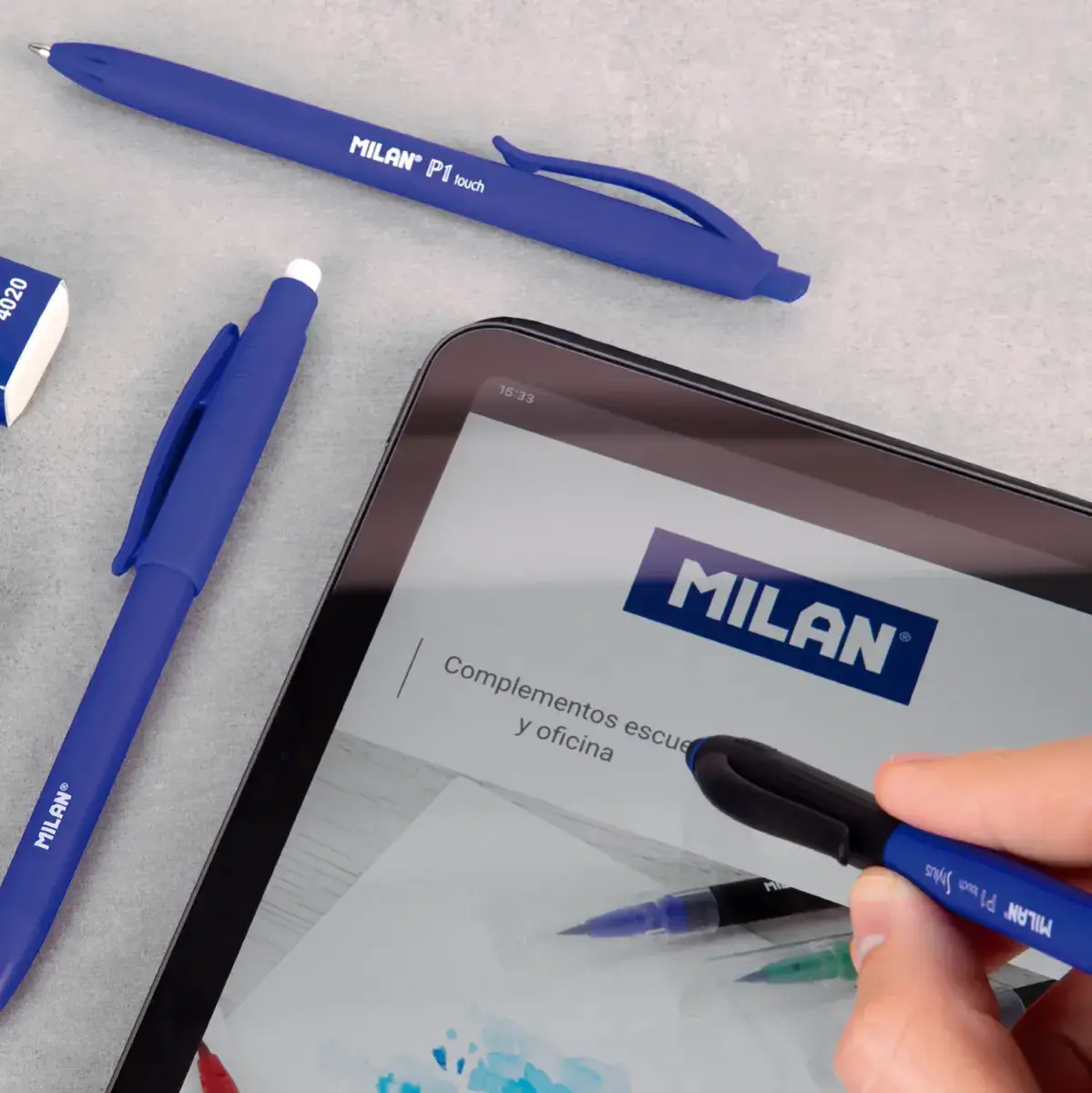 Dlugopis Milan P1 rubber touch czarny 25 sztuk